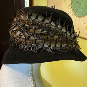 Lola brown hat, vintage